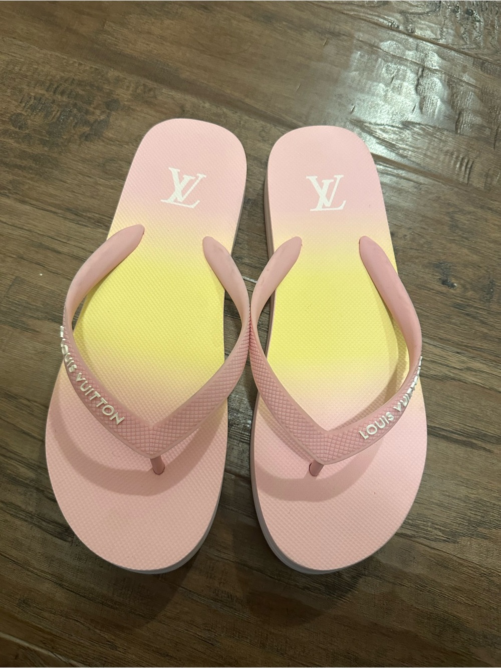 Louis Vuitton Pink to Yellow Pool or Beach Women's Flip Flops size 11 (42)